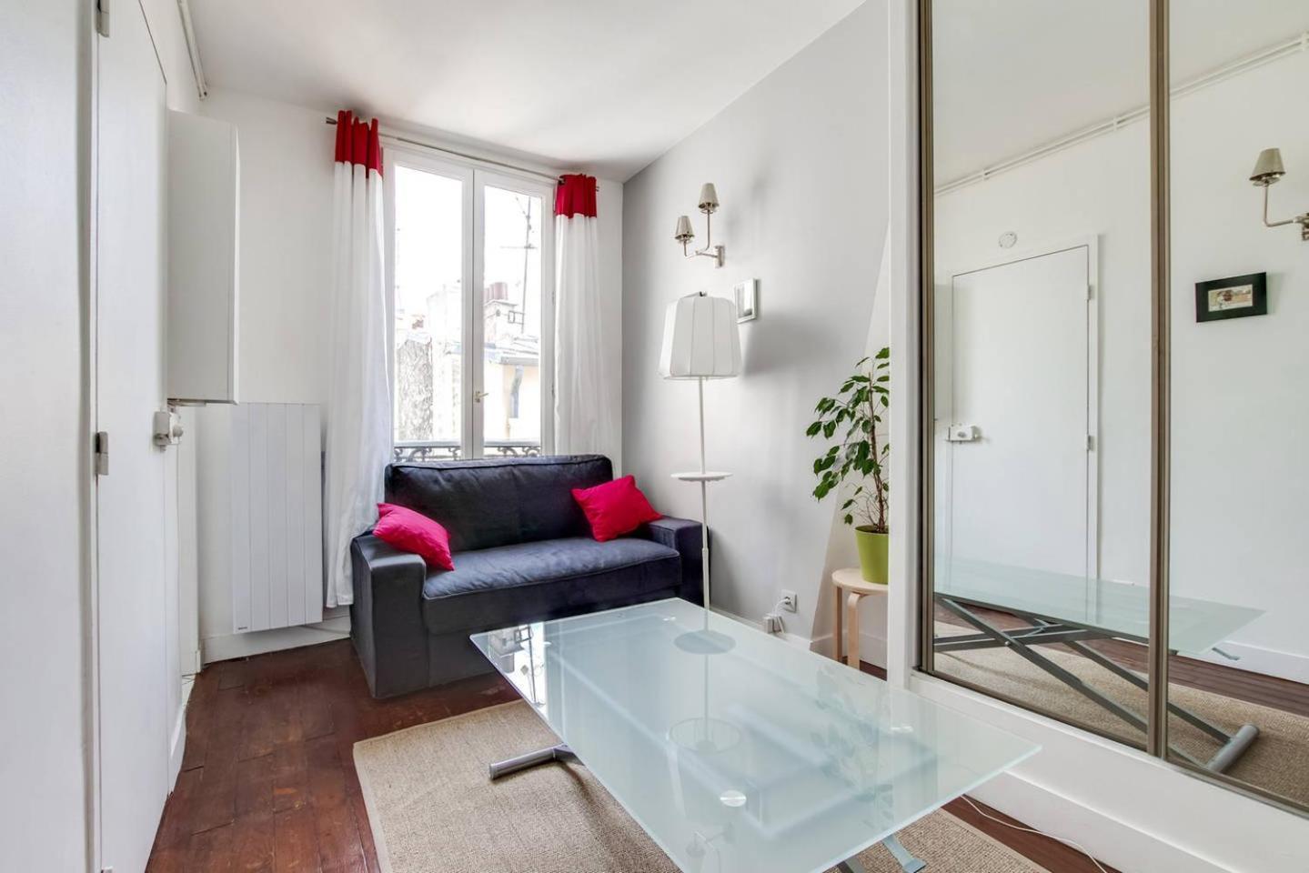 Guestready - Cozy Apt In Montmarte Paris Eksteriør billede